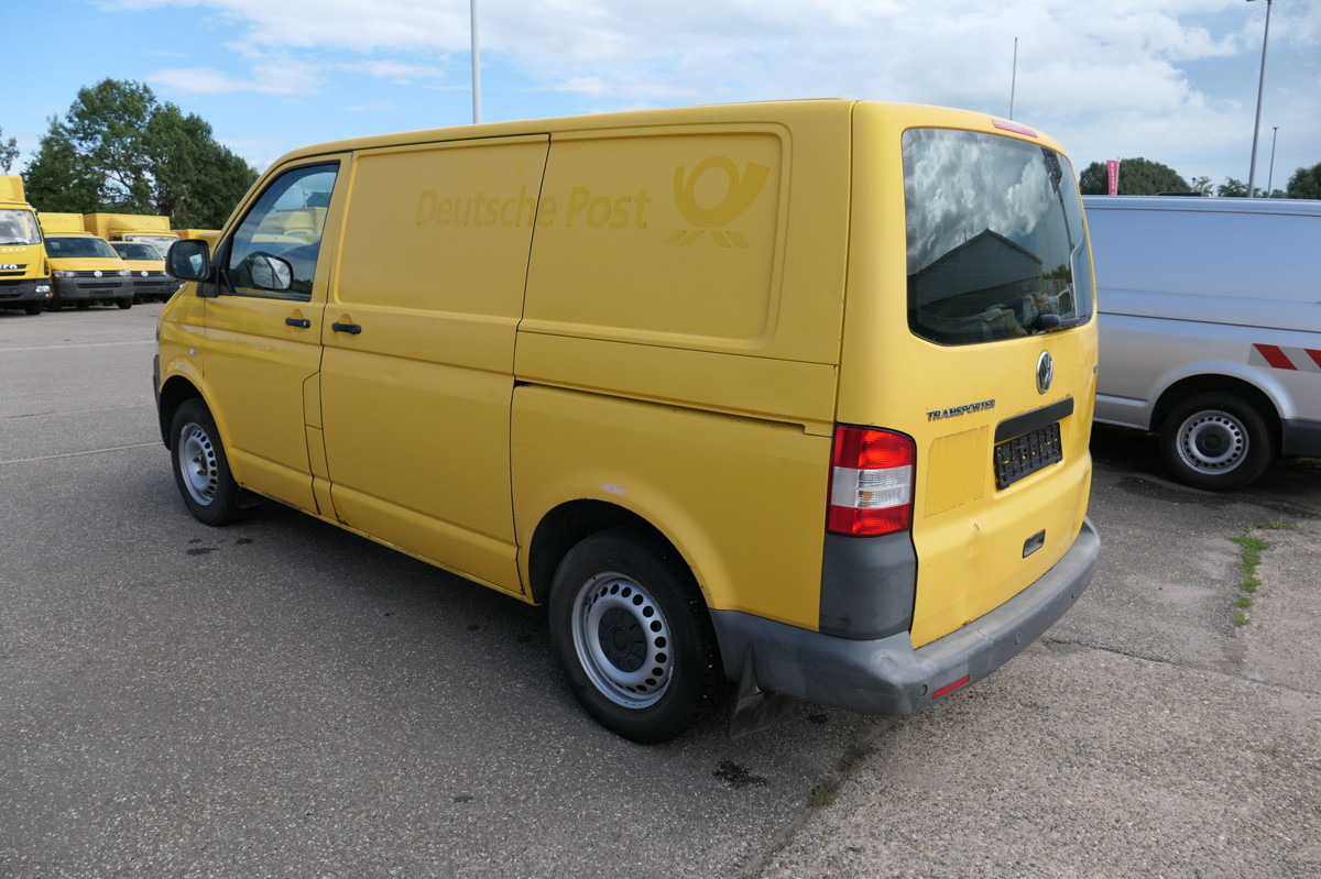VW T5 Transporter 2.0 TDI EURO-5 2xSCHIEBETÜR PARKT - Fourgonnette: photos 4 VW T5 Transporter 2.0 TDI EURO-5 2xSCHIEBETÜR PARKT - Fourgonnette: photos 4