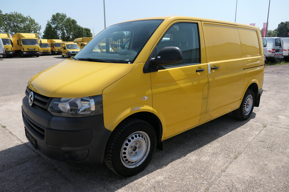 VW T5 Transporter 2.0 TDI EURO-5 CoC 2xSCHIEBETÜR P - Fourgonnette: photos 1 VW T5 Transporter 2.0 TDI EURO-5 CoC 2xSCHIEBETÜR P - Fourgonnette: photos 1