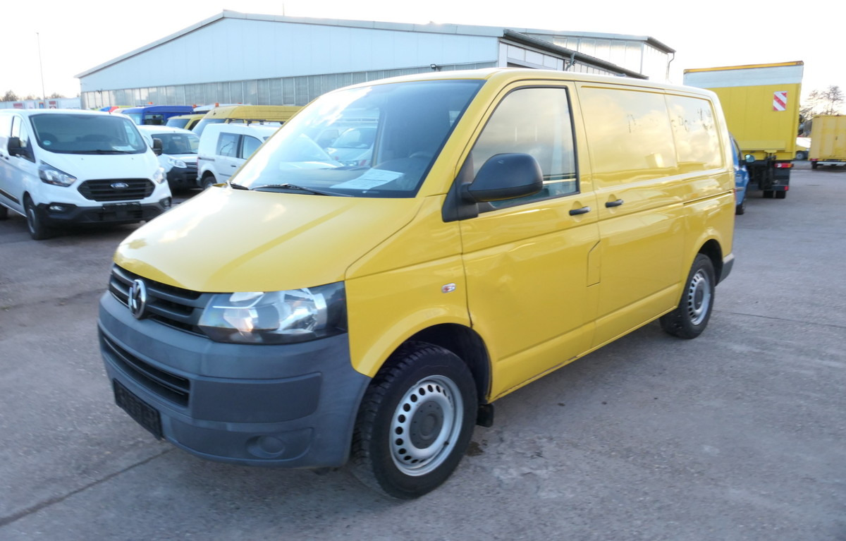 VW T5 Transporter 2.0 TDI PARKTRONIK 2xSCHIEBETÜR - Fourgonnette: photos 2 VW T5 Transporter 2.0 TDI PARKTRONIK 2xSCHIEBETÜR - Fourgonnette: photos 2