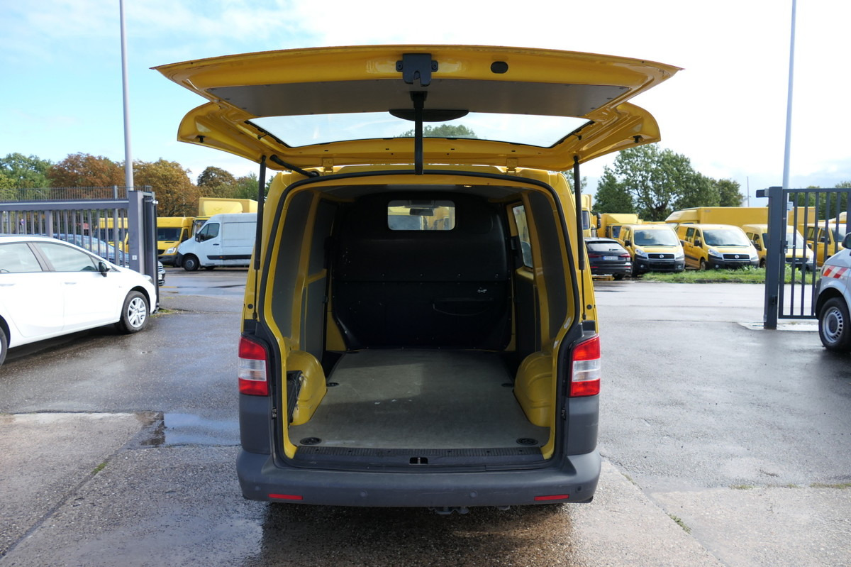 VW T5 Transporter 2.0 TDI PARKTRONIK EURO-5 2xSCHIE - Fourgonnette: photos 5 VW T5 Transporter 2.0 TDI PARKTRONIK EURO-5 2xSCHIE - Fourgonnette: photos 5
