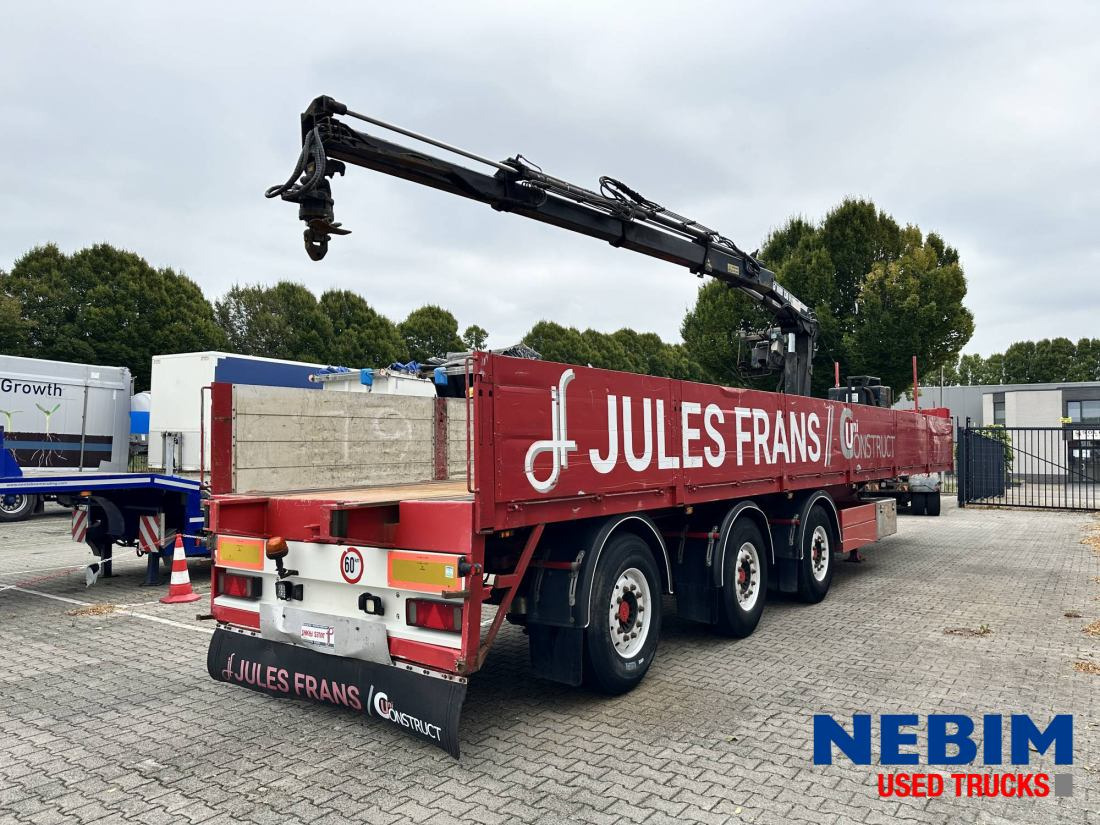 KWB P-393-STI-H - Hiab R 130-F3 - Stone Trailer - Semi-remorque plateau: photos 2 KWB P-393-STI-H - Hiab R 130-F3 - Stone Trailer - Semi-remorque plateau: photos 2