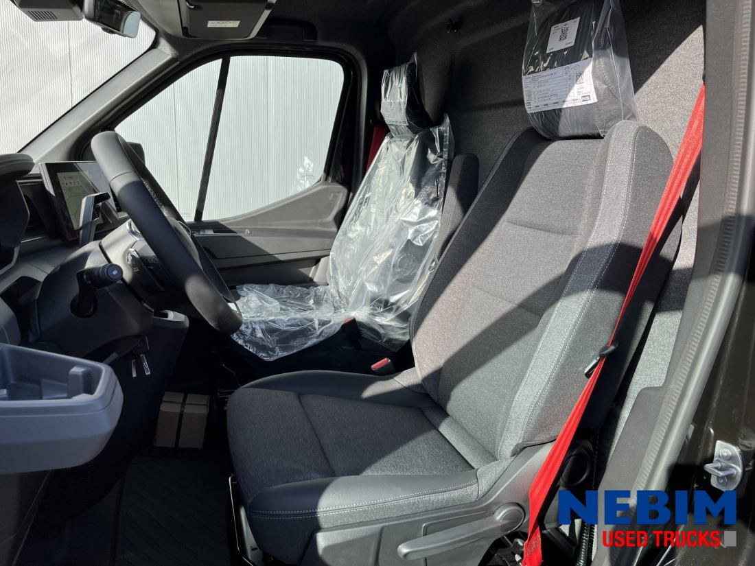 Fourgon utilitaire neuf Renault Master L2H2 170HP Automatic Air Suspension: photos 15