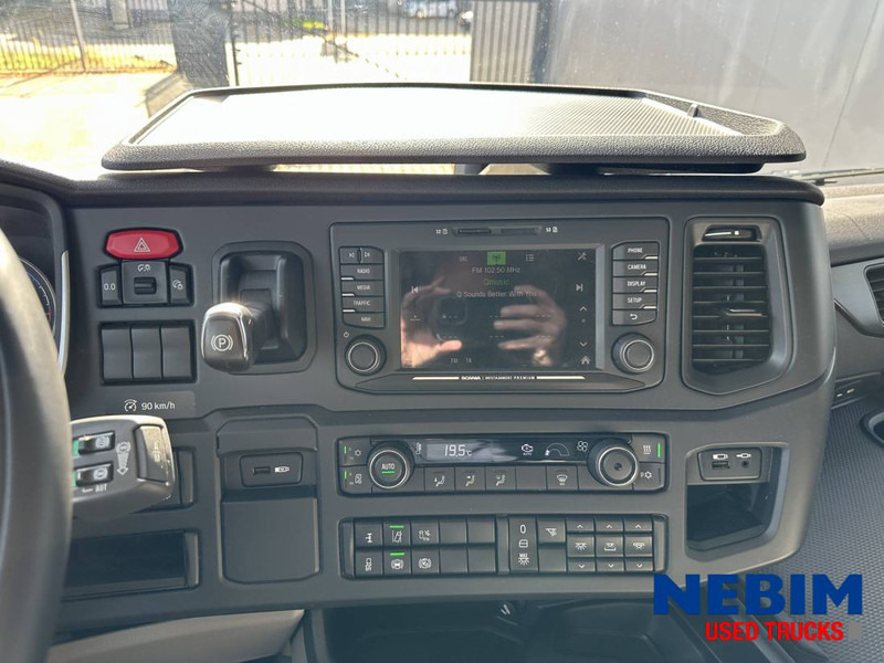 Scania S500 - 168.049km - RETARDER - SMART TACHO 2 - STAND KLIMA - Tracteur routier: photos 4 Scania S500 - 168.049km - RETARDER - SMART TACHO 2 - STAND KLIMA - Tracteur routier: photos 4
