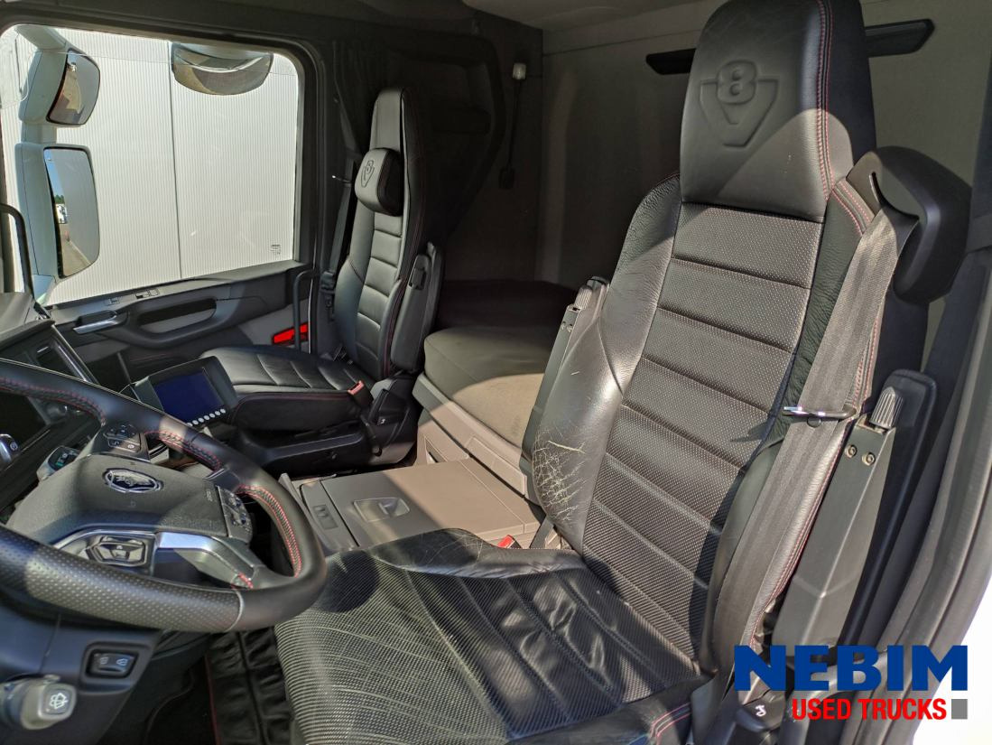 Scania S730 V8 Topline - Retarder - Full AIR - Tracteur routier: photos 3 Scania S730 V8 Topline - Retarder - Full AIR - Tracteur routier: photos 3