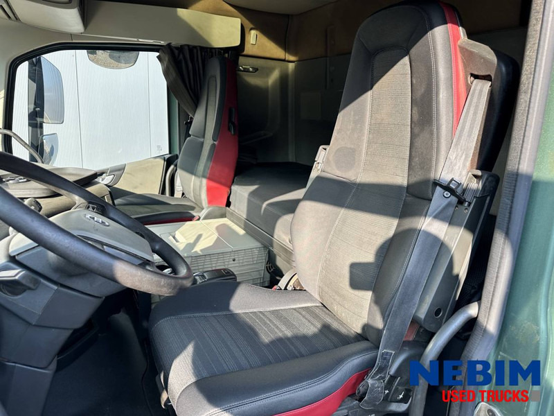 Volvo FH500 6x4 - RETARDER - HUB REDUCTION - BOUGIE LIFT - Camion ampliroll: photos 3 Volvo FH500 6x4 - RETARDER - HUB REDUCTION - BOUGIE LIFT - Camion ampliroll: photos 3