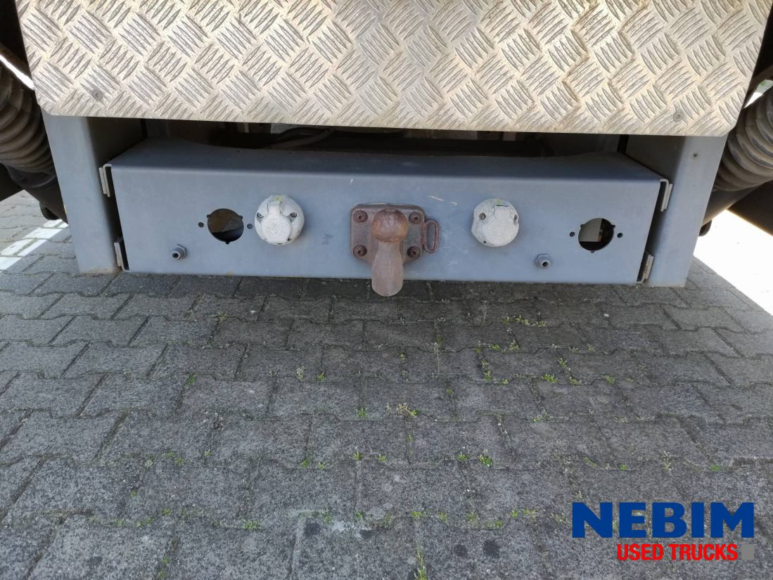 Camion fourgon Volvo FL 240 500.388km: photos 15
