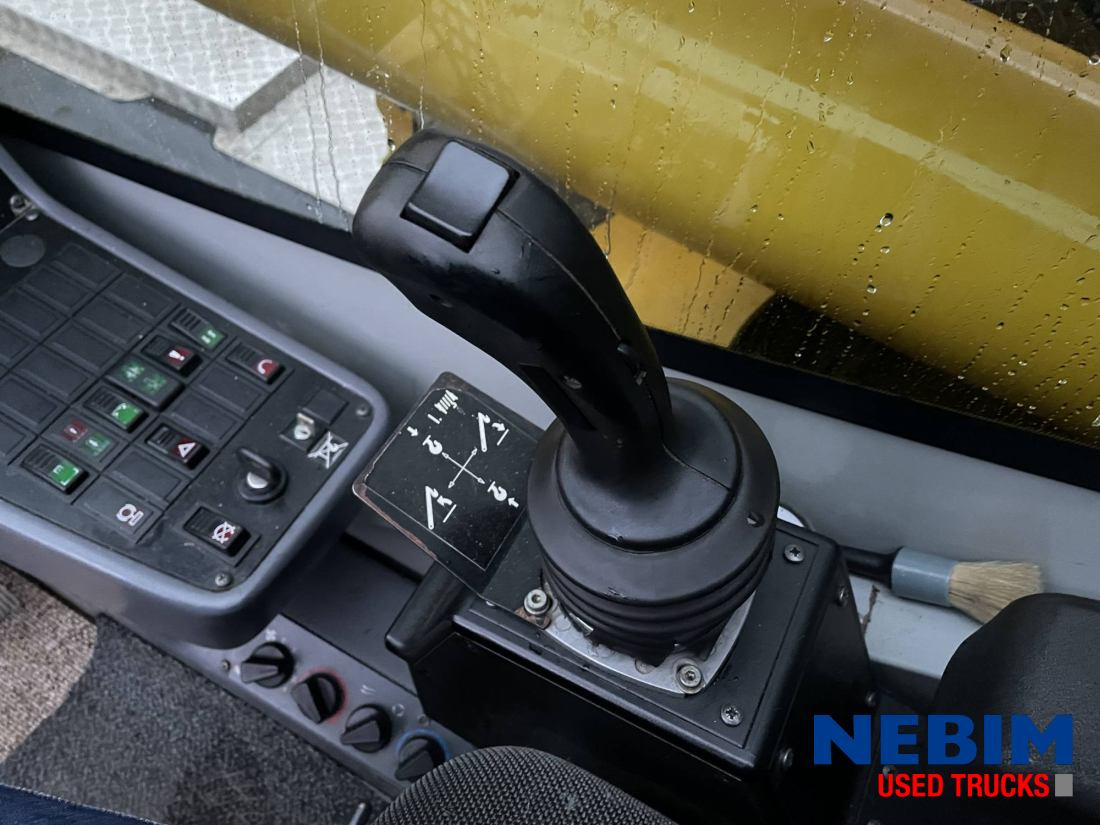 Volvo FM 400 8X4 - Faun Tadano HK40-Only TO BE Viewed BY Appointment - Camion grue: photos 5 Volvo FM 400 8X4 - Faun Tadano HK40-Only TO BE Viewed BY Appointment - Camion grue: photos 5