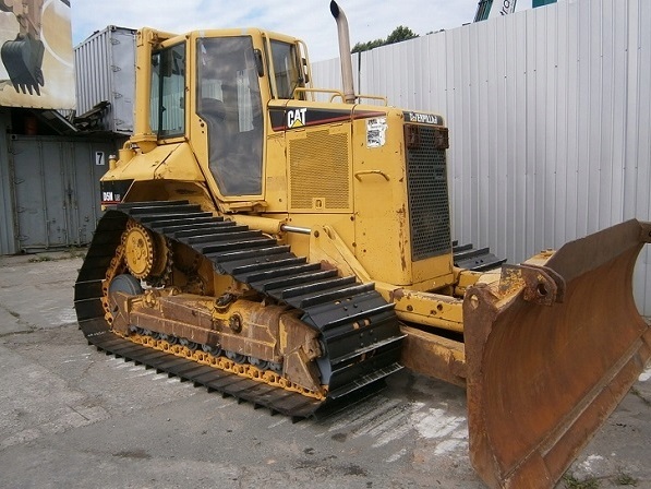 KOMATSU D65 EX-15 - Chenille pour Bulldozer: photos 3 KOMATSU D65 EX-15 - Chenille pour Bulldozer: photos 3