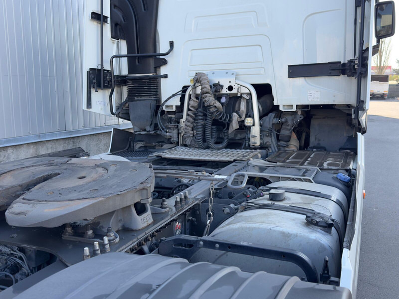Tracteur routier Renault T460: photos 6