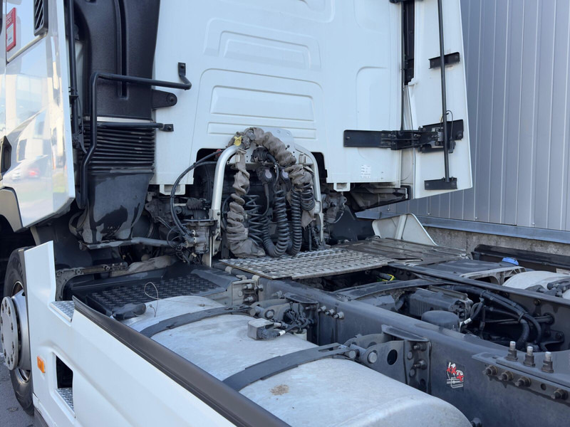 Tracteur routier Renault T460: photos 16