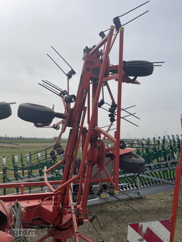 Faneuse Kuhn GF 8501: photos 8 Faneuse Kuhn GF 8501: photos 8