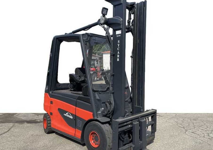 Linde E 25 -387 (Batteria NUOVA) - Chariot élévateur électrique: photos 1 Linde E 25 -387 (Batteria NUOVA) - Chariot élévateur électrique: photos 1