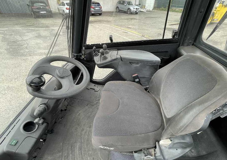 Linde H 40 D-02 senza montante - Chariot élévateur diesel: photos 4 Linde H 40 D-02 senza montante - Chariot élévateur diesel: photos 4