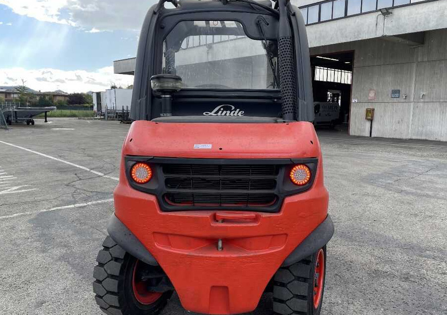 Linde H 40 D-02 senza montante - Chariot élévateur diesel: photos 3 Linde H 40 D-02 senza montante - Chariot élévateur diesel: photos 3