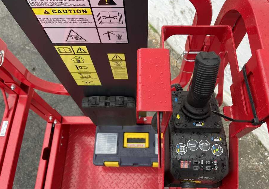 NOBLELIFT SC 10 EN (NUOVA) - Nacelle ciseaux: photos 4 NOBLELIFT SC 10 EN (NUOVA) - Nacelle ciseaux: photos 4