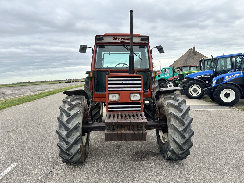 Fiat 110-90 DT - Tracteur agricole: photos 3 Fiat 110-90 DT - Tracteur agricole: photos 3