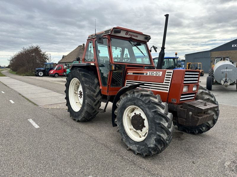 Fiat 110-90 DT - Tracteur agricole: photos 4 Fiat 110-90 DT - Tracteur agricole: photos 4