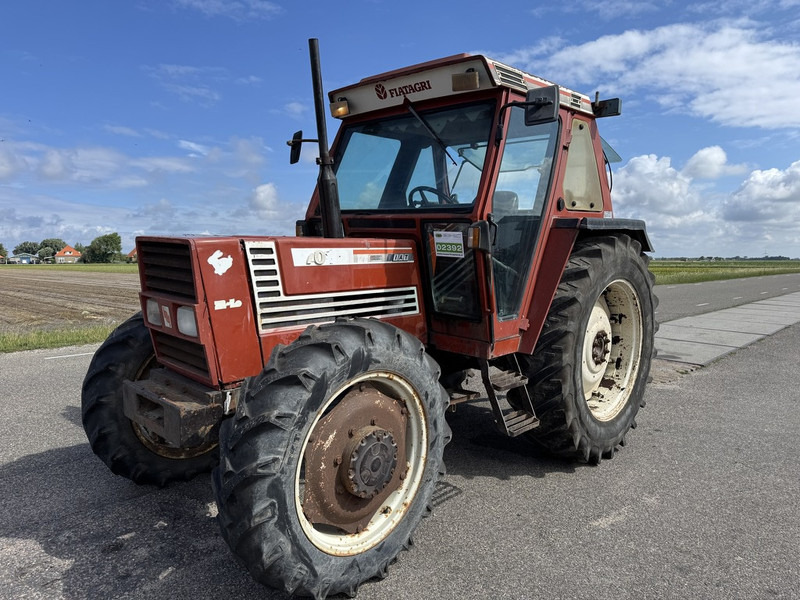 Fiat 70-90DT - Tracteur agricole: photos 1 Fiat 70-90DT - Tracteur agricole: photos 1