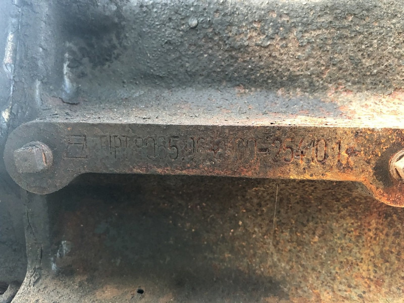 Fiat 8065.06 - Moteur: photos 4 Fiat 8065.06 - Moteur: photos 4