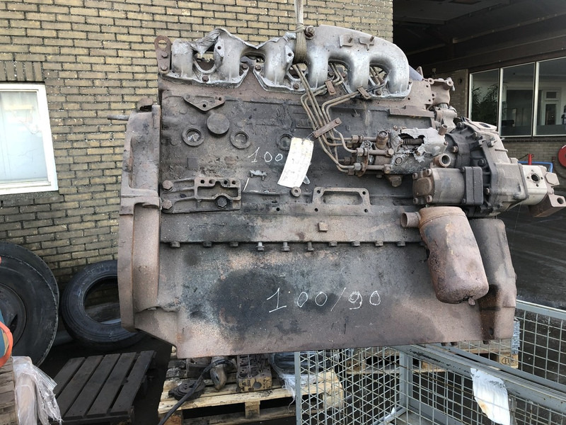 Fiat 8065.06 - Moteur: photos 1 Fiat 8065.06 - Moteur: photos 1