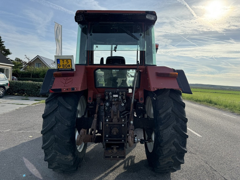 Tracteur agricole Fiat F100: photos 8