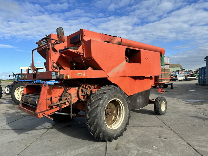 Laverda M150 - Moissonneuse-batteuse: photos 1 Laverda M150 - Moissonneuse-batteuse: photos 1