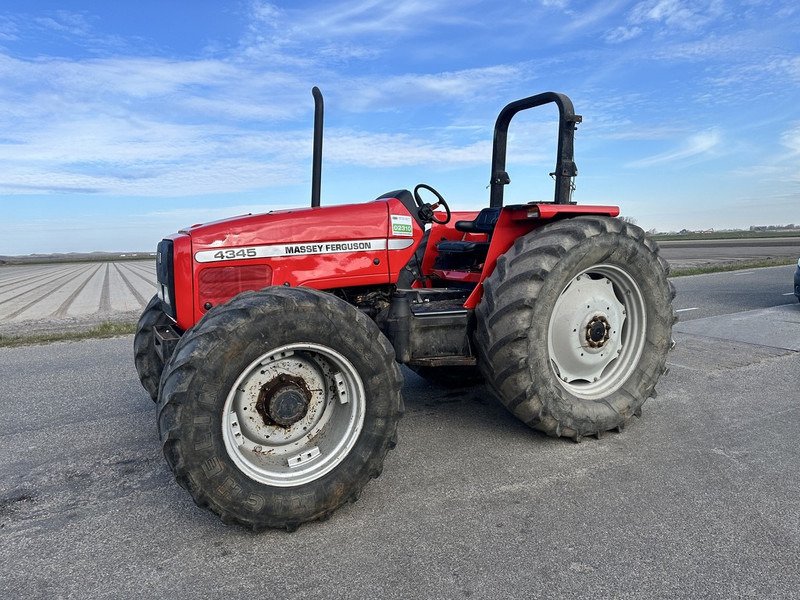 Massey Ferguson 4345 - Tracteur agricole: photos 1 Massey Ferguson 4345 - Tracteur agricole: photos 1
