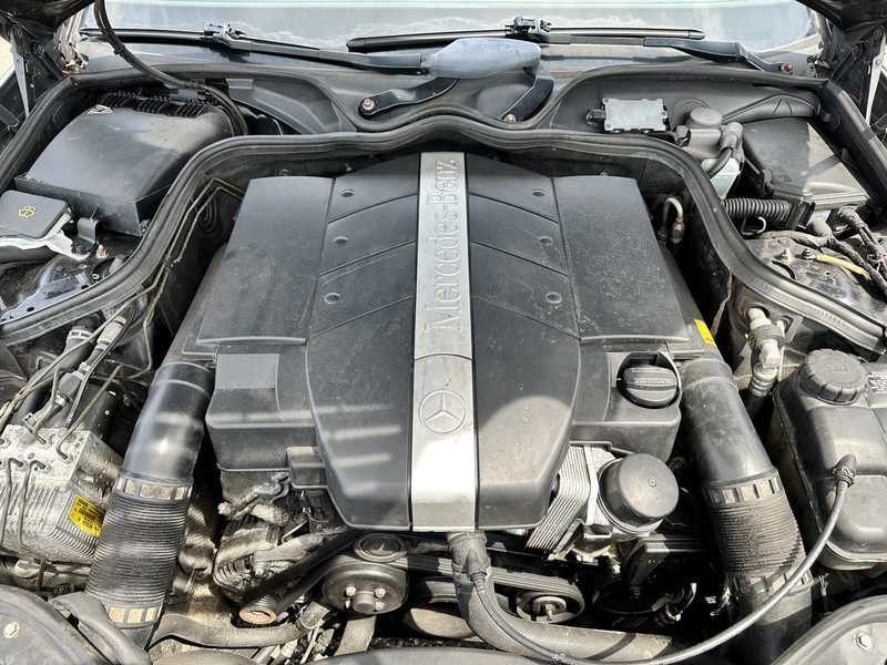 Voiture Mercedes-Benz E-Klasse 240: photos 15