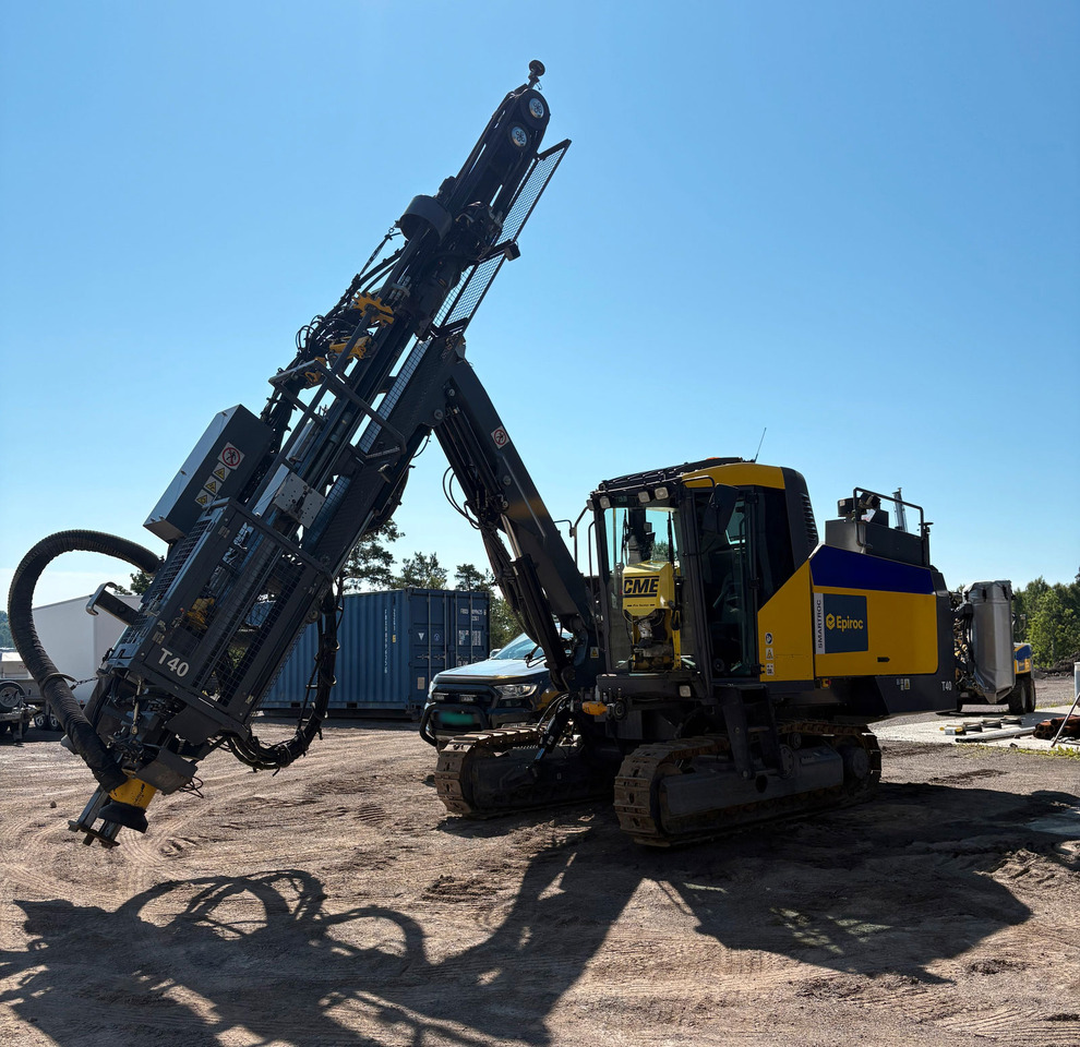 Atlas Copco (Epiroc) SmartROC T40MK2-11 - Foreuse: photos 1 Atlas Copco (Epiroc) SmartROC T40MK2-11 - Foreuse: photos 1