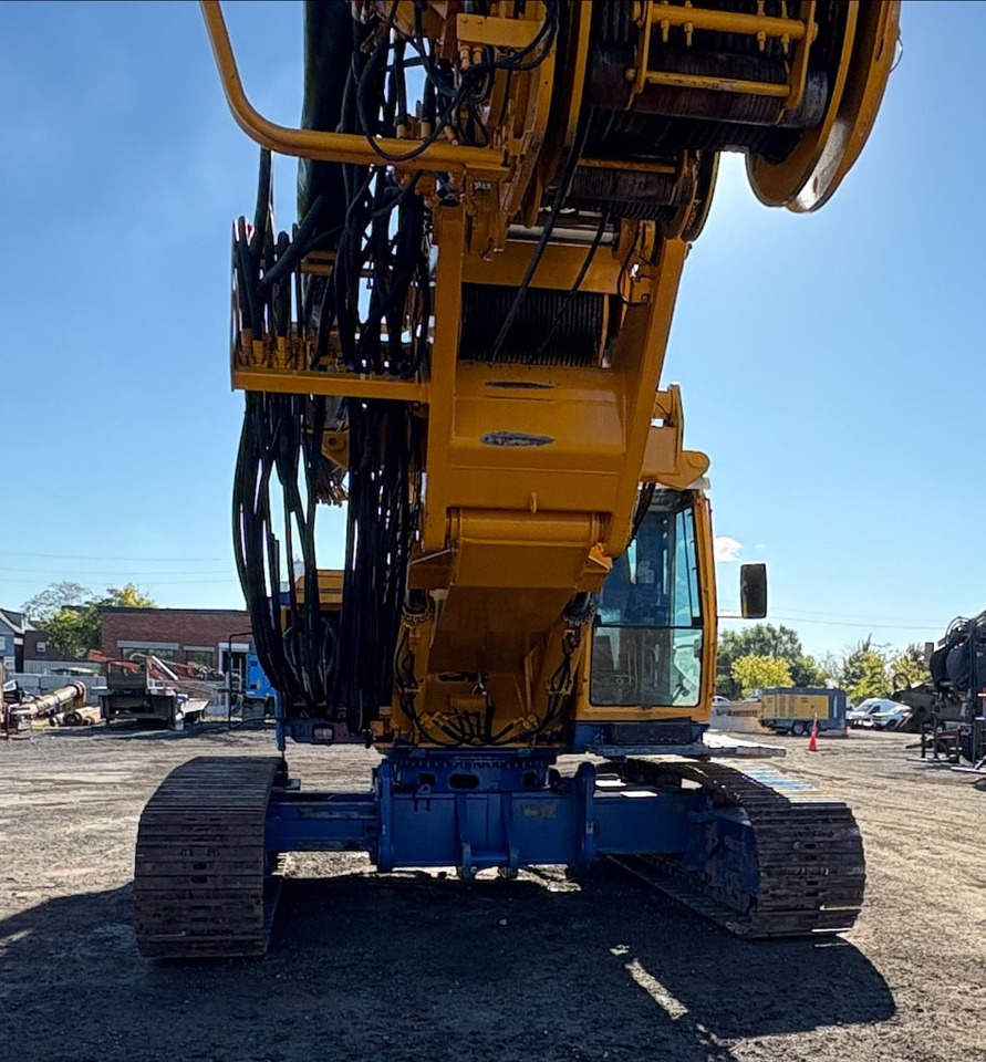 Bauer BG22 - Mât de battage: photos 4 Bauer BG22 - Mât de battage: photos 4