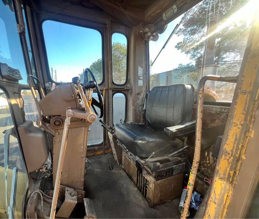 Caterpillar 140G - Niveleuse: photos 5 Caterpillar 140G - Niveleuse: photos 5