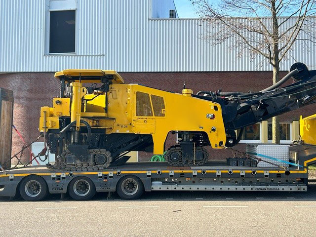 Caterpillar PM313 - Fraiseuse à froid: photos 4 Caterpillar PM313 - Fraiseuse à froid: photos 4