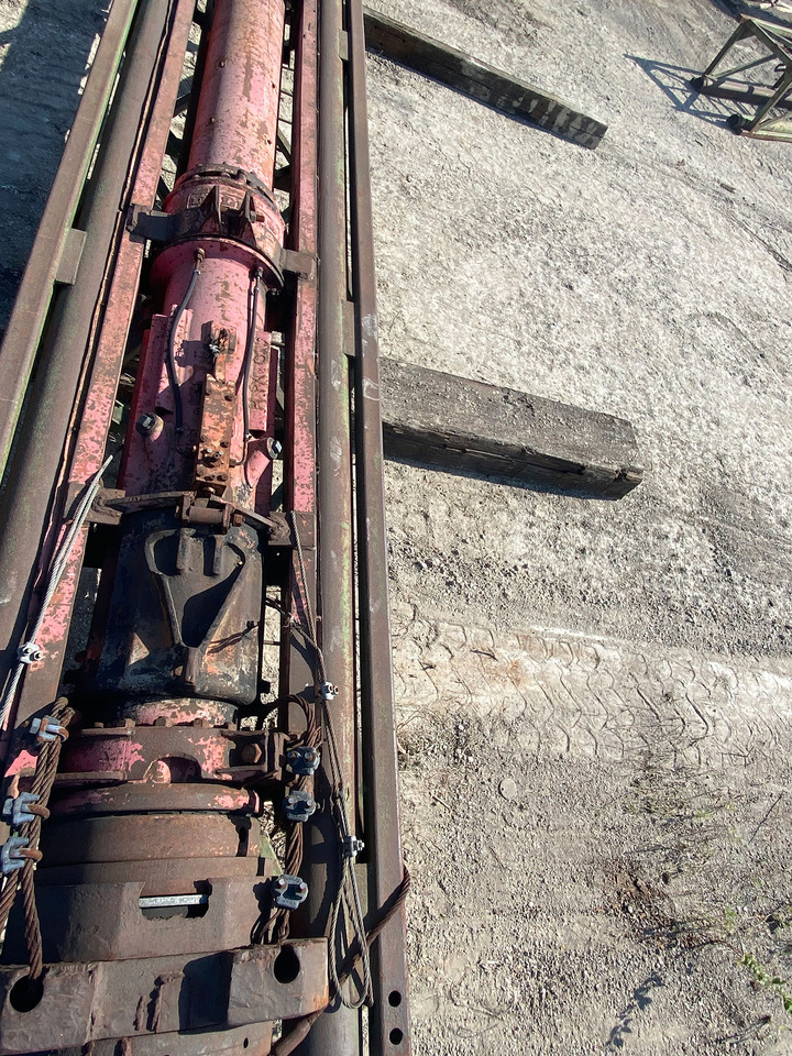 Delmag D-19 - Mât de battage: photos 2 Delmag D-19 - Mât de battage: photos 2