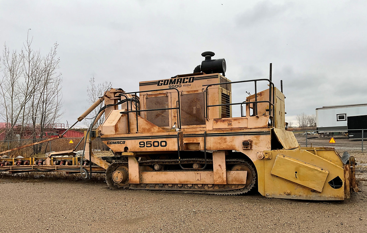 Gomaco 9500 - Fraiseuse à froid: photos 1 Gomaco 9500 - Fraiseuse à froid: photos 1