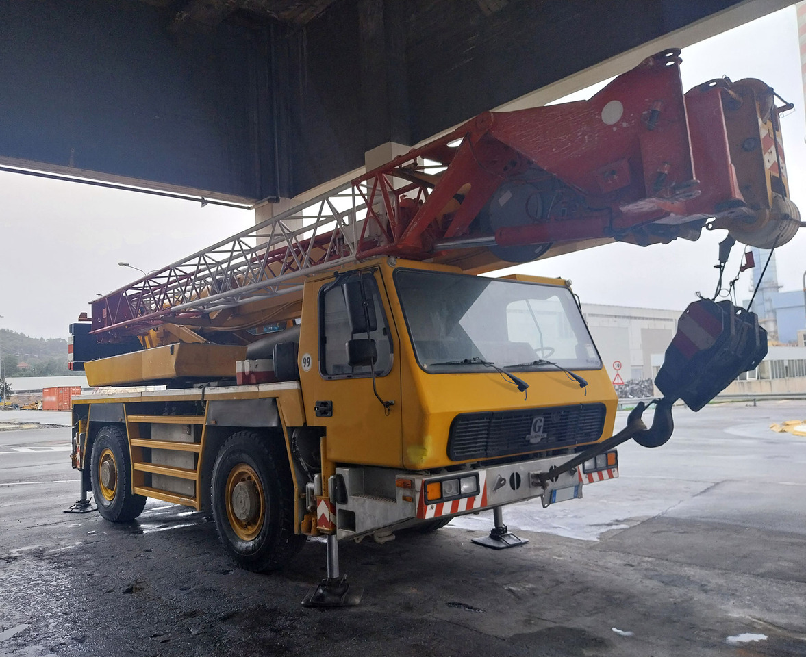 Grove GMK 2035 - Grue mobile: photos 1 Grove GMK 2035 - Grue mobile: photos 1