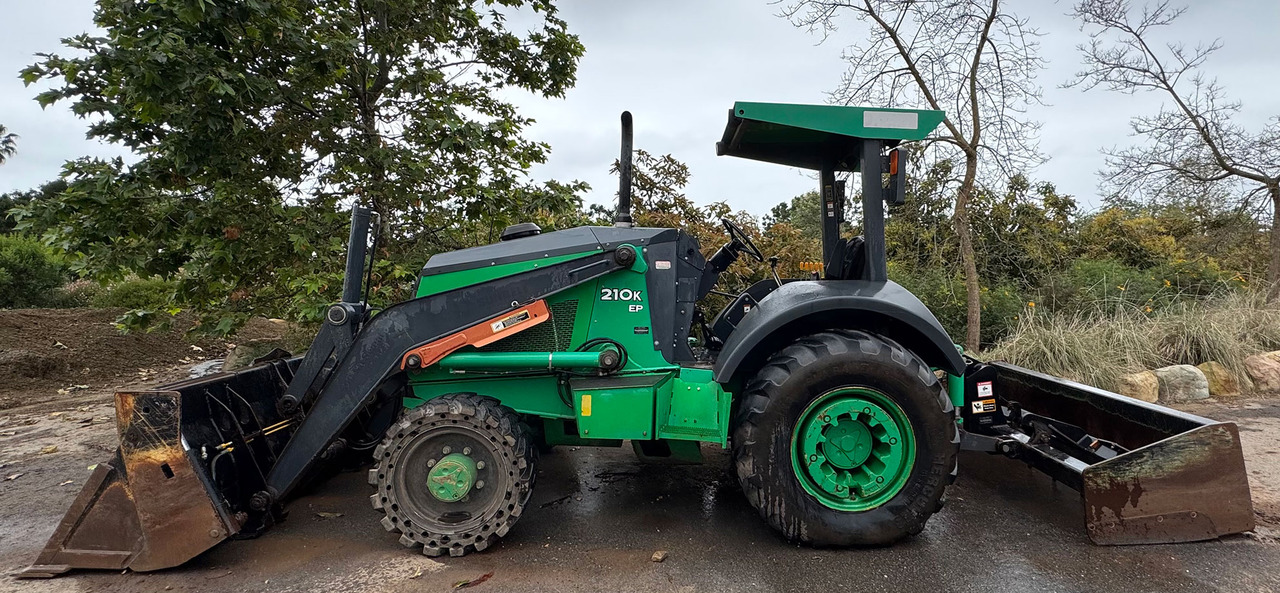 John Deere 210K EP - Chargeuse: photos 1 John Deere 210K EP - Chargeuse: photos 1