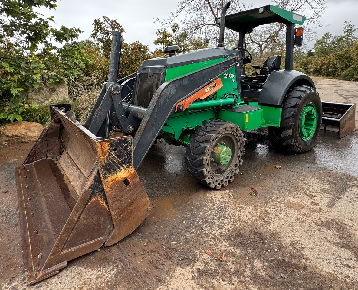 John Deere 210K EP - Chargeuse: photos 3 John Deere 210K EP - Chargeuse: photos 3