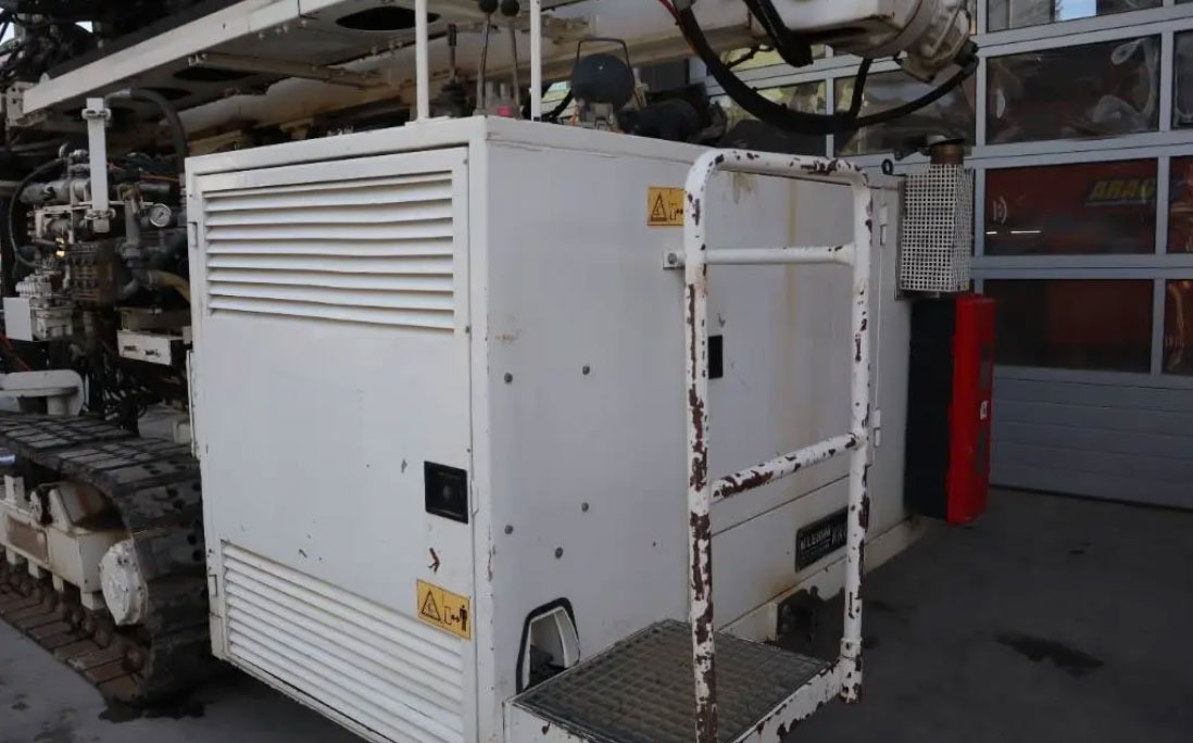 Klemm KR805-1 - Foreuse: photos 5 Klemm KR805-1 - Foreuse: photos 5