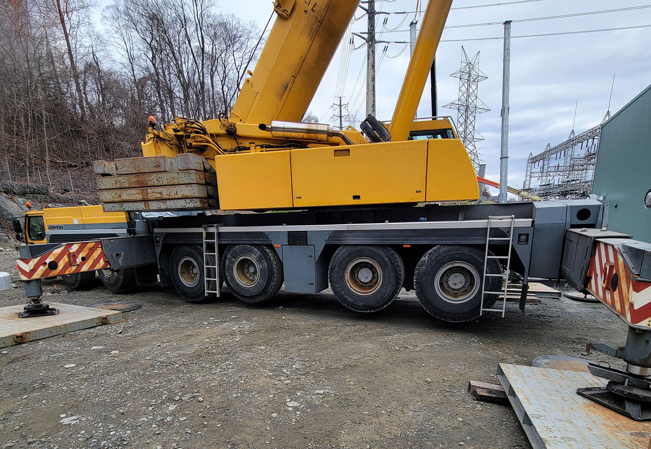 Liebherr LTM 1250-6.1 - Grue mobile: photos 4 Liebherr LTM 1250-6.1 - Grue mobile: photos 4