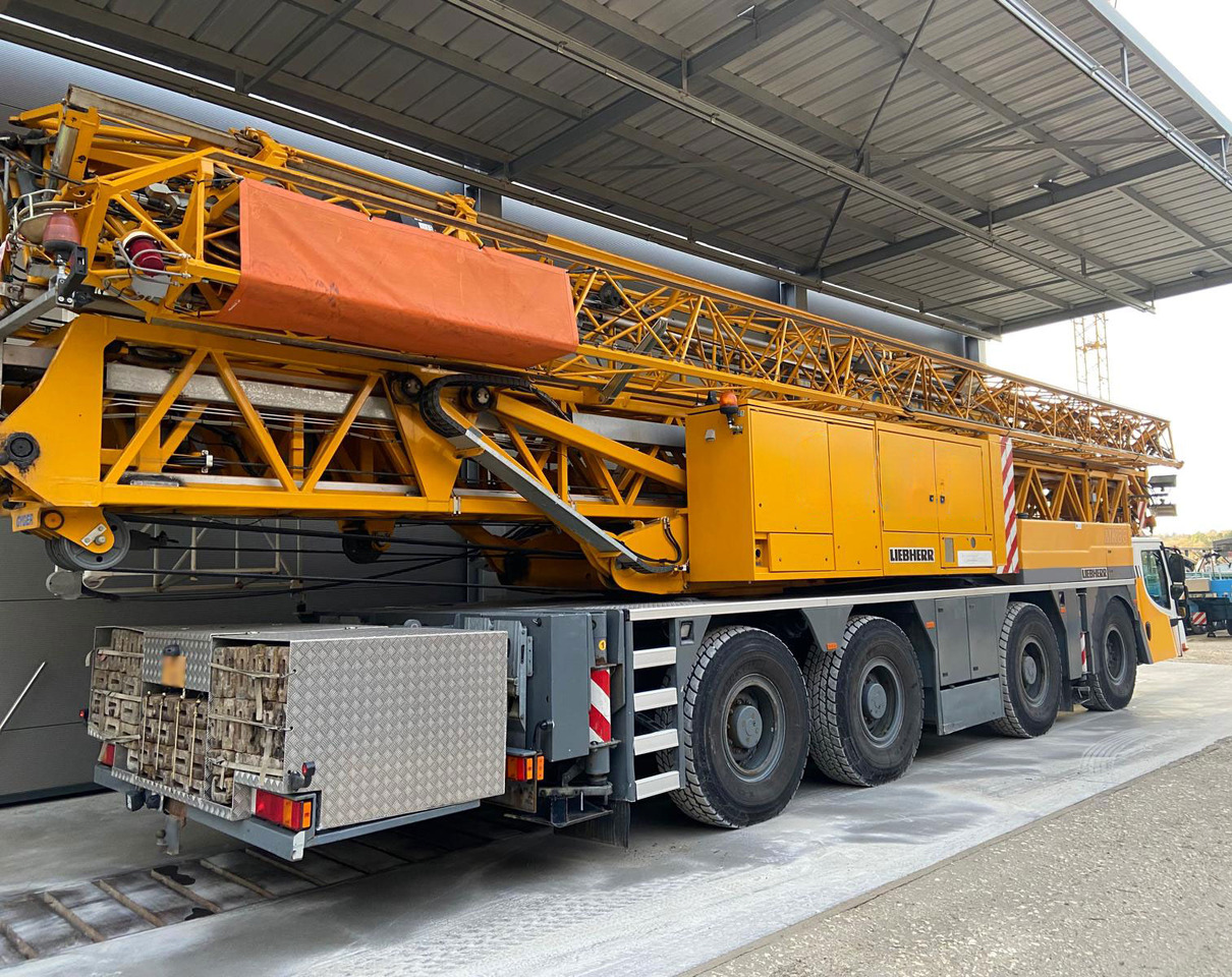 Liebherr MK 88 - Grue à tour: photos 3 Liebherr MK 88 - Grue à tour: photos 3