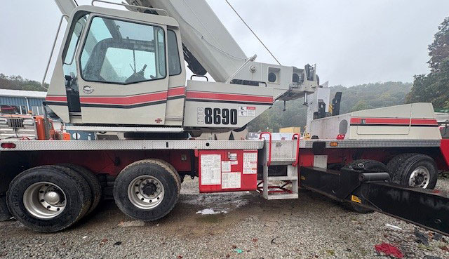 Link-Belt HTC 8690 - Grue mobile: photos 3 Link-Belt HTC 8690 - Grue mobile: photos 3