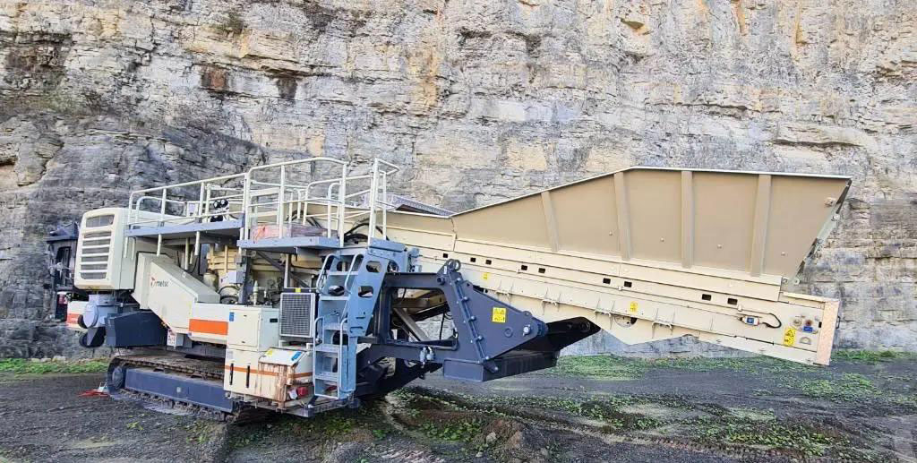 Metso LT300HP - Concasseur à cône: photos 3 Metso LT300HP - Concasseur à cône: photos 3
