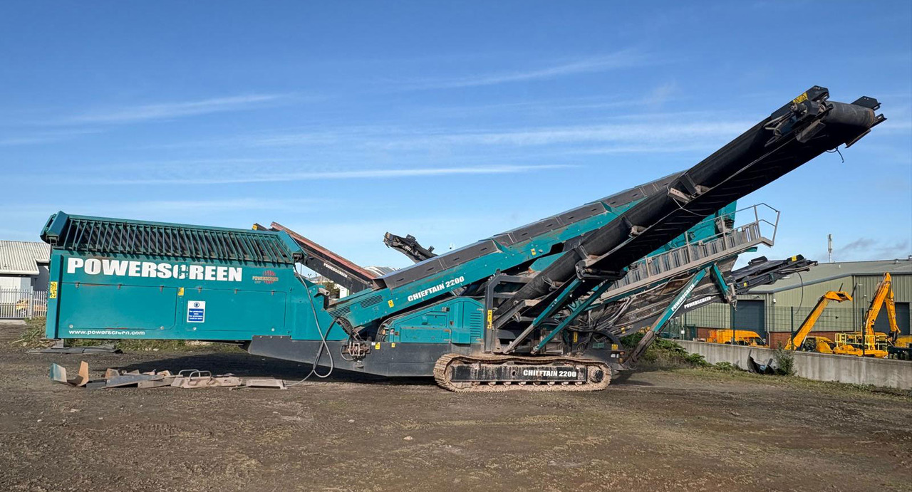 Crible Powerscreen Chieftain 2200 3D