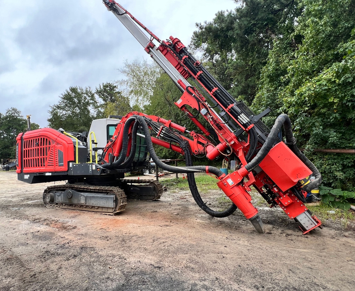 Sandvik DX900i - Foreuse: photos 3 Sandvik DX900i - Foreuse: photos 3