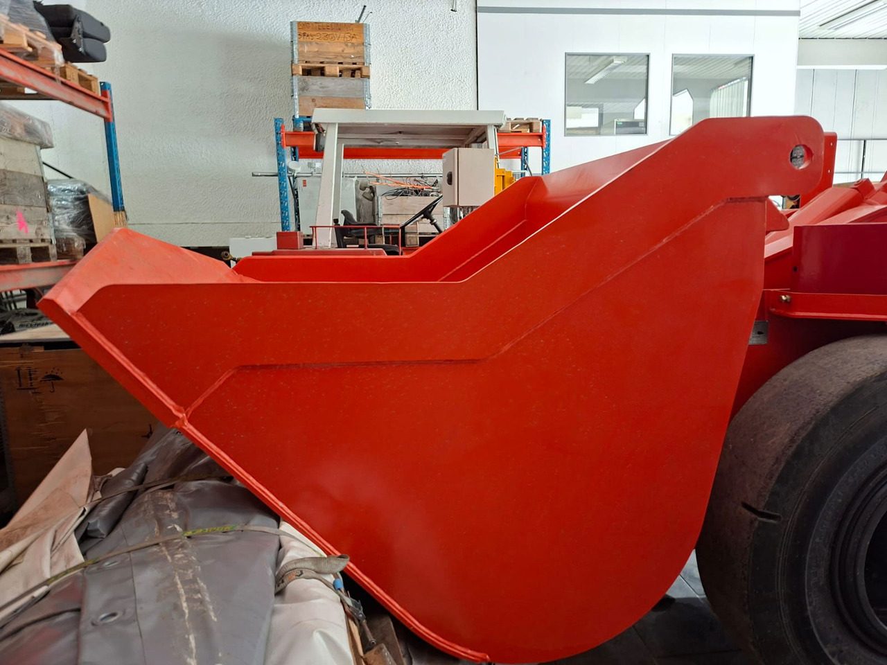 Sandvik LH202 - Machine d'exploitation minière: photos 5 Sandvik LH202 - Machine d'exploitation minière: photos 5