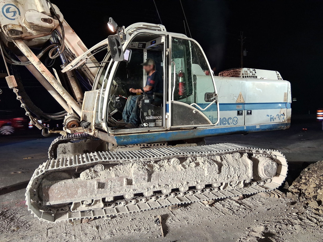 Soilmec SR-30 - Mât de battage: photos 1 Soilmec SR-30 - Mât de battage: photos 1