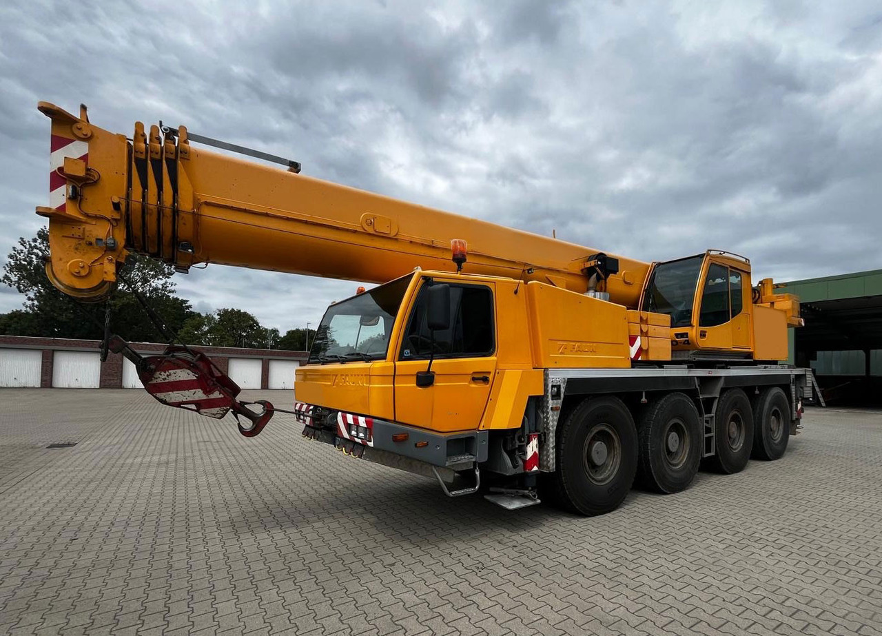 Tadano ATF 65G-4 - Grue mobile: photos 1 Tadano ATF 65G-4 - Grue mobile: photos 1