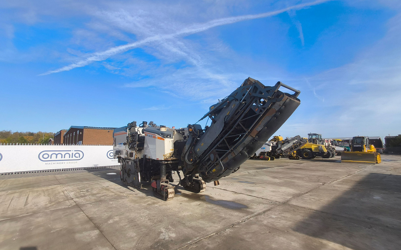 Wirtgen W 150 CFI - Fraiseuse à froid: photos 5 Wirtgen W 150 CFI - Fraiseuse à froid: photos 5