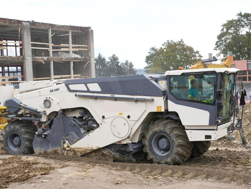 Wirtgen WR 240 i S-Pack - Stabilisateur: photos 1 Wirtgen WR 240 i S-Pack - Stabilisateur: photos 1