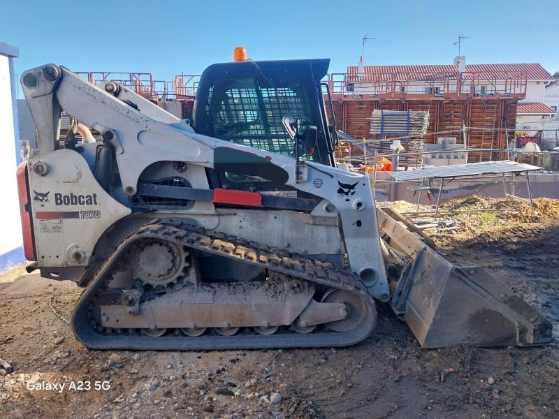 BOBCAT T870 T870 - Chargeuse compacte sur chenilles: photos 4 BOBCAT T870 T870 - Chargeuse compacte sur chenilles: photos 4